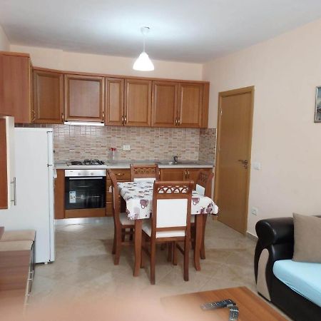 Comfortable Apartment Shëngjin Eksteriør billede