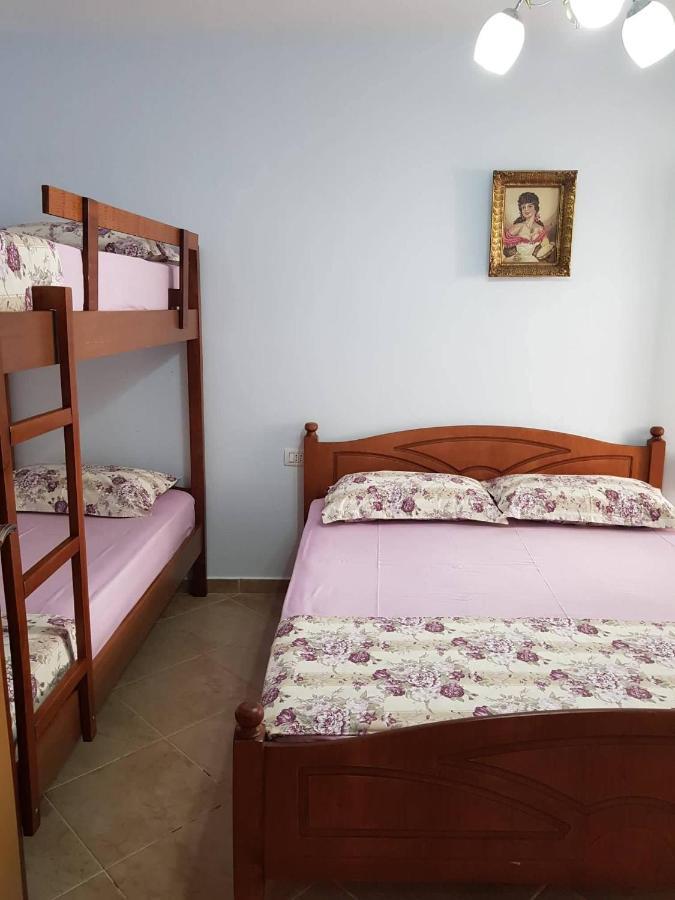 Comfortable Apartment Shëngjin Eksteriør billede