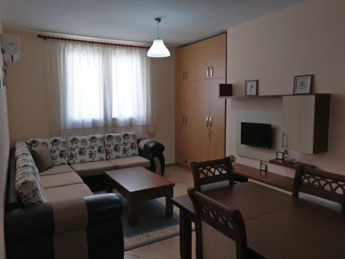 Comfortable Apartment Shëngjin Eksteriør billede