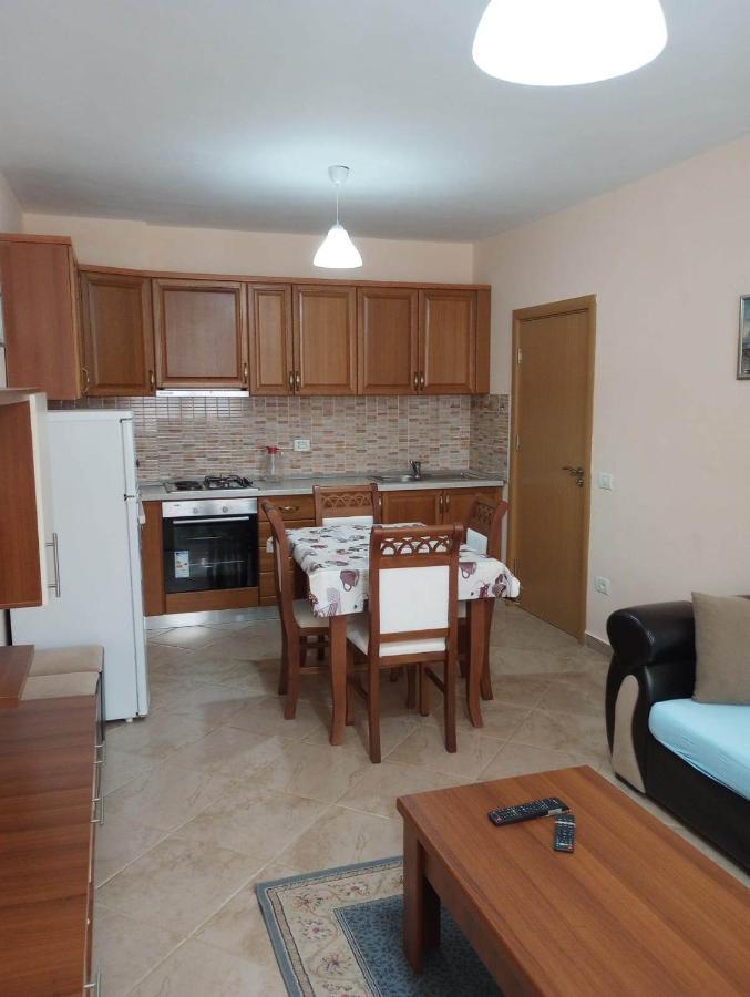 Comfortable Apartment Shëngjin Eksteriør billede